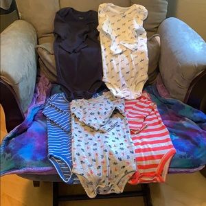 5 long sleeved onesies 3-6 month boy